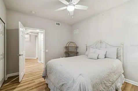 822 Lantern Way Clearwater FL 33765