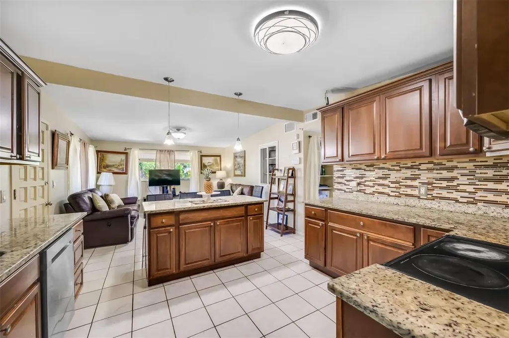 603 Westbrook Avenue Brandon FL 33511