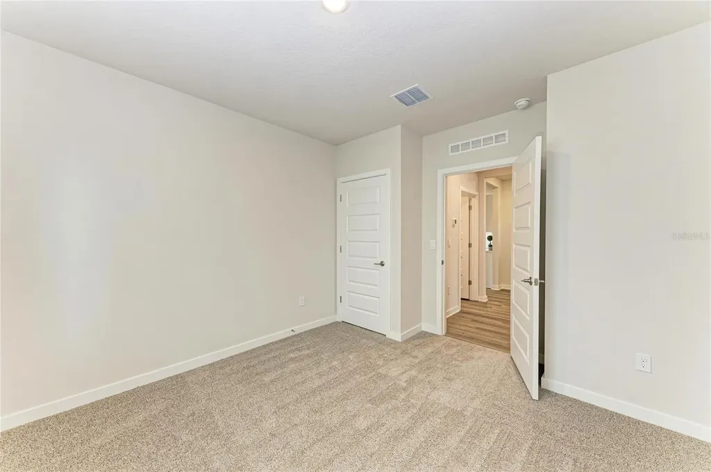 18143 Wheathouse Place Bradenton FL 34211