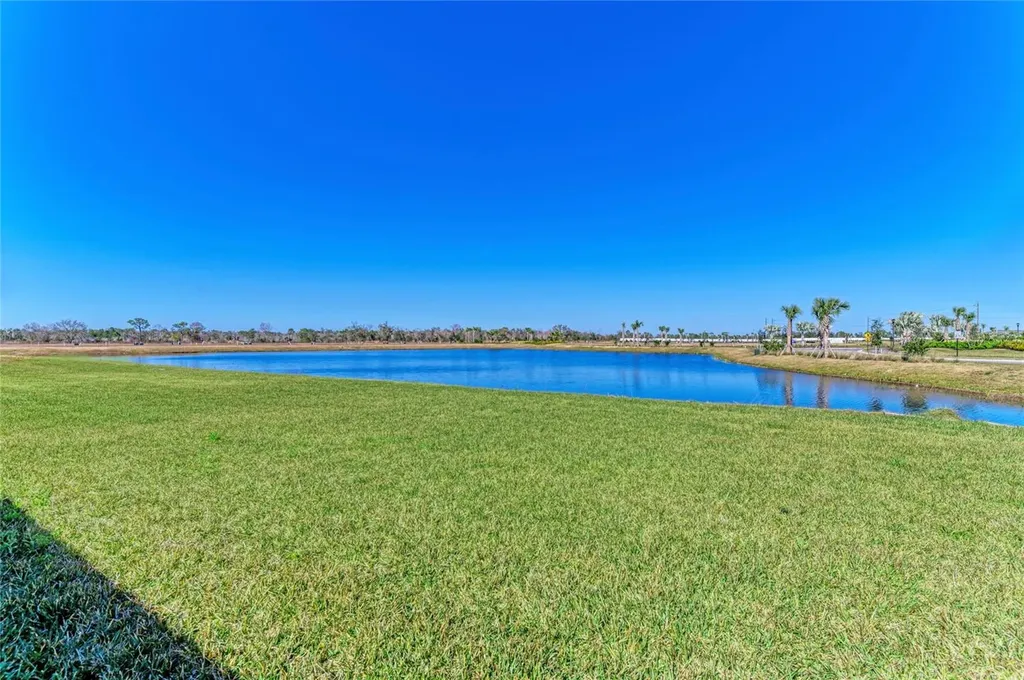 18143 Wheathouse Place Bradenton FL 34211