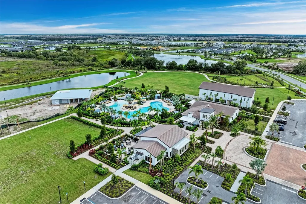 18143 Wheathouse Place Bradenton FL 34211