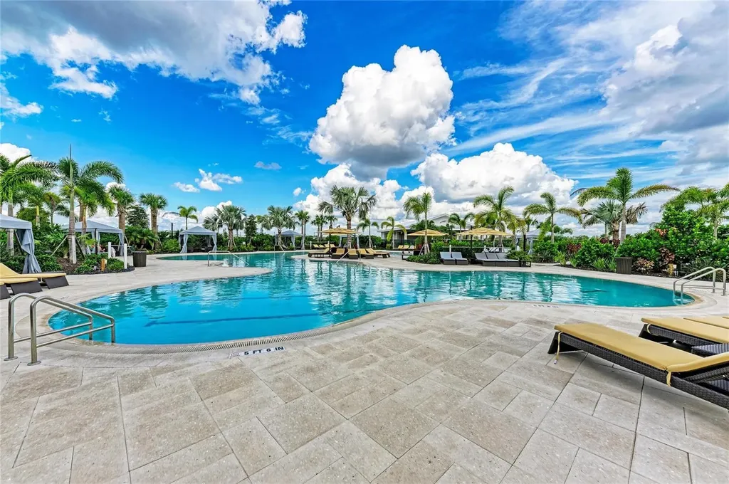 18143 Wheathouse Place Bradenton FL 34211