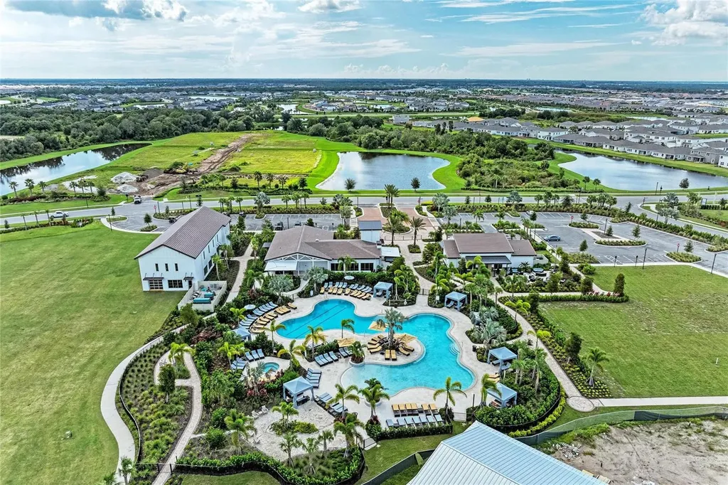 18143 Wheathouse Place Bradenton FL 34211
