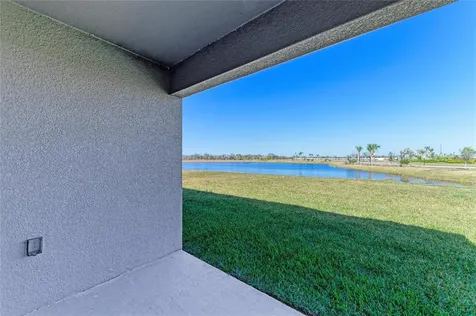 18143 Wheathouse Place Bradenton FL 34211