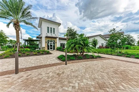 18143 Wheathouse Place Bradenton FL 34211