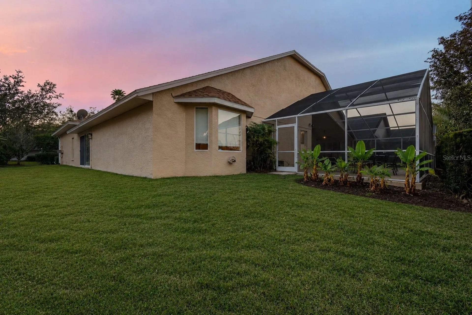 17503 Edinburgh Drive Tampa FL 33647