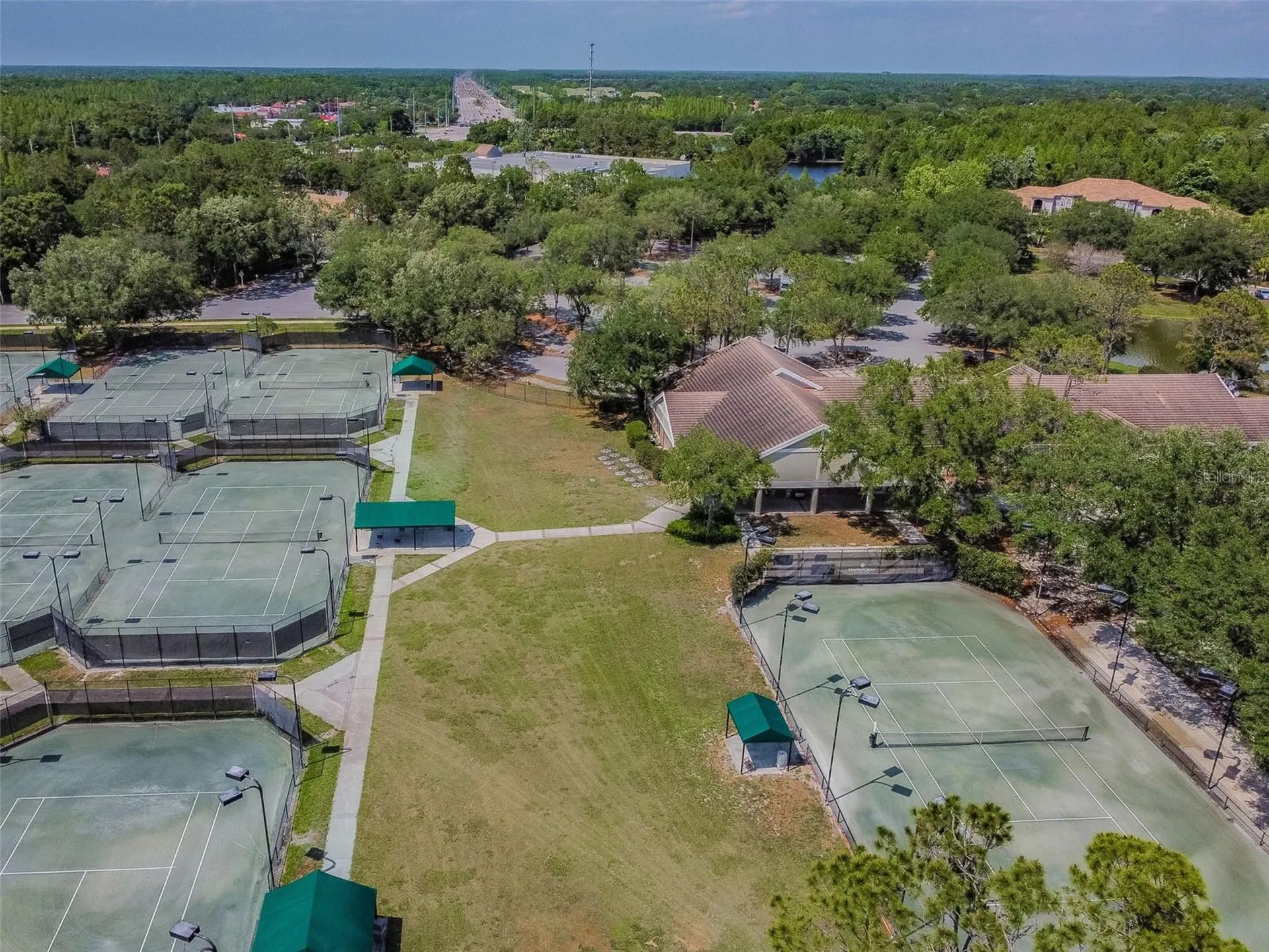 17503 Edinburgh Drive Tampa FL 33647