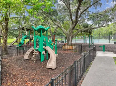 17503 Edinburgh Drive Tampa FL 33647