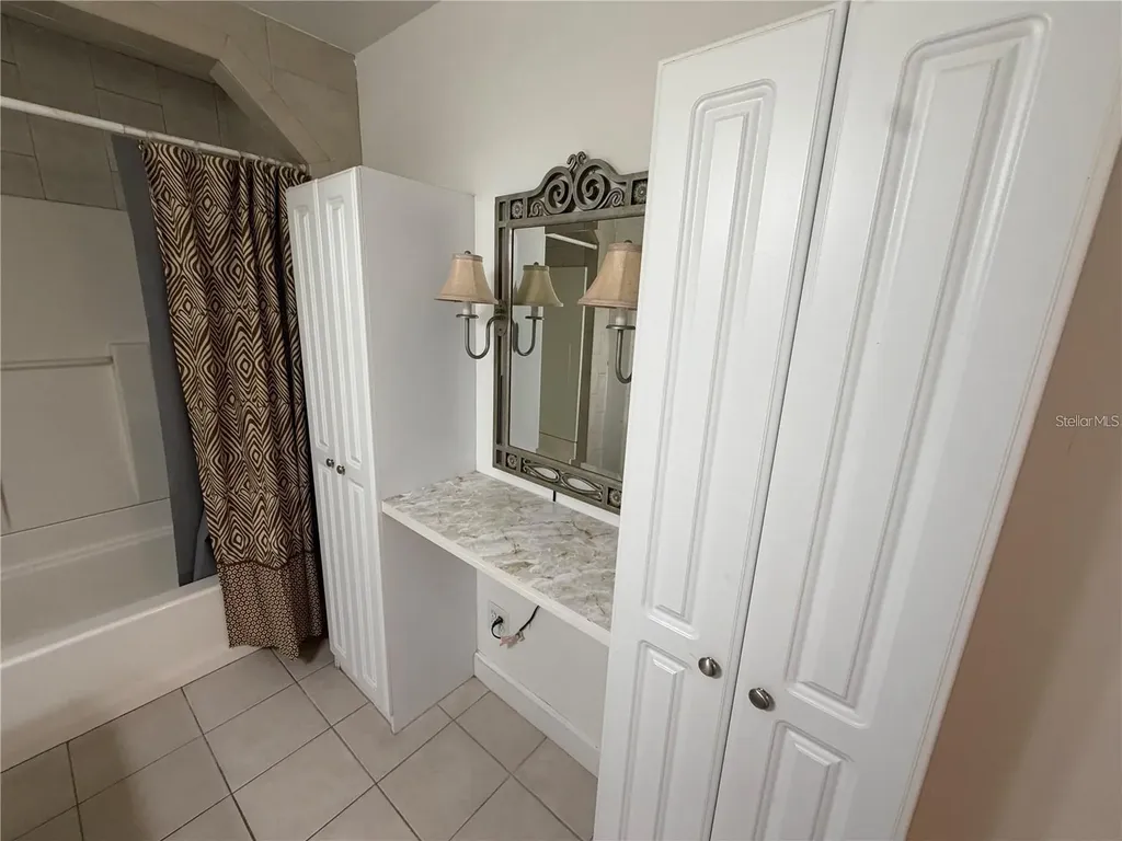 5335 6th Street Zephyrhills FL 33542