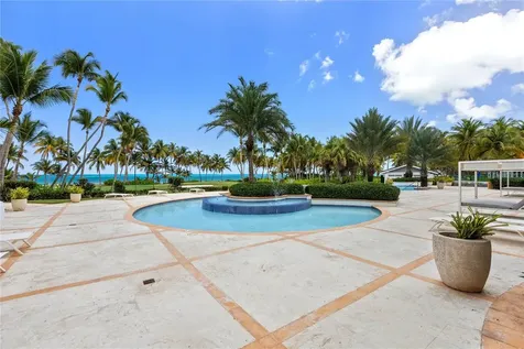 9000 Rio Mar Rio Grande PR 00745