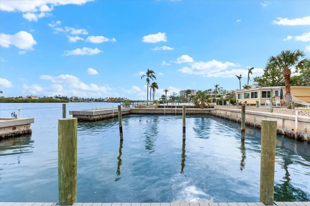 5955 Midnight Pass Road Sarasota FL 34242
