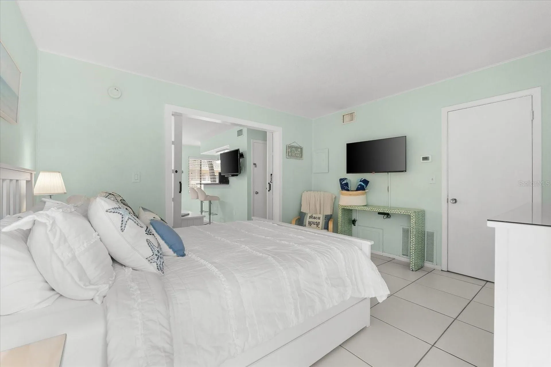 5955 Midnight Pass Road Sarasota FL 34242