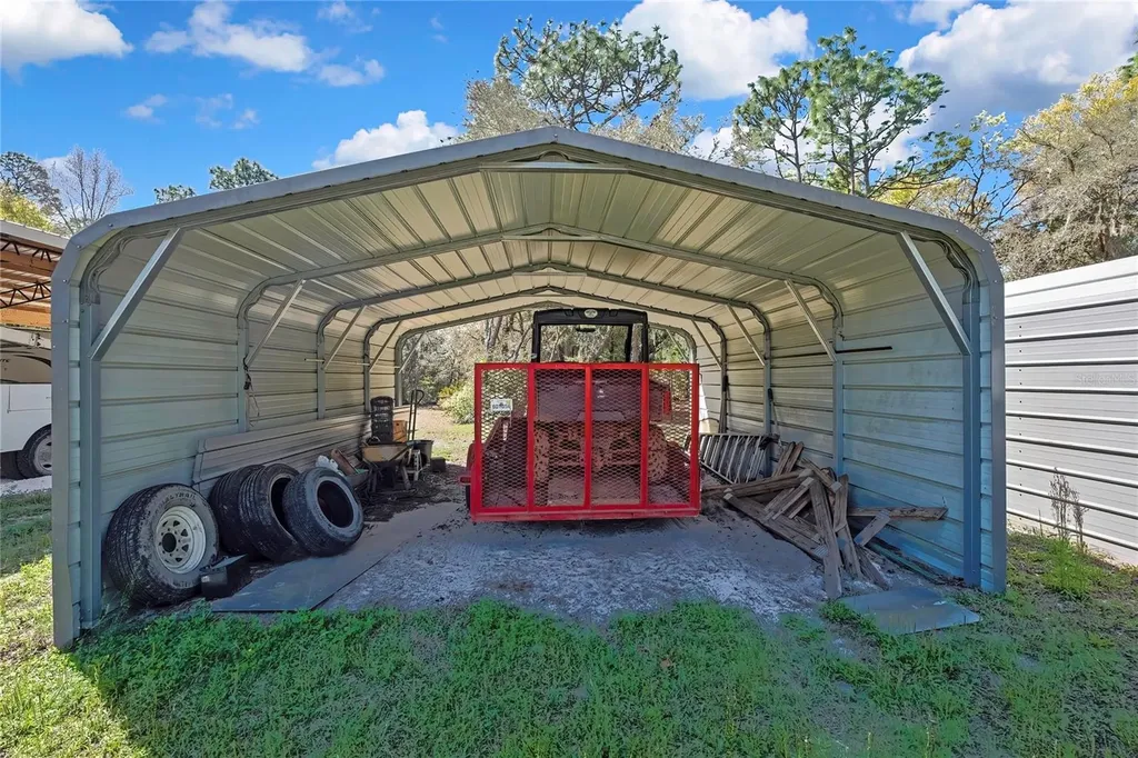 5700 N Silk Terrace Dunnellon FL 34433