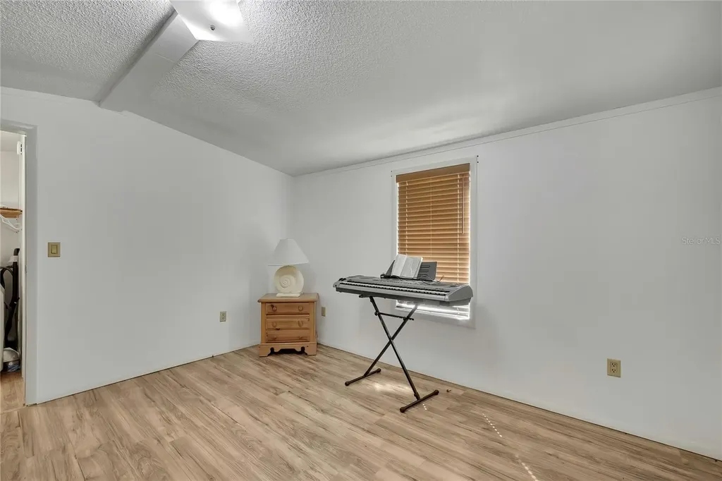 5700 N Silk Terrace Dunnellon FL 34433