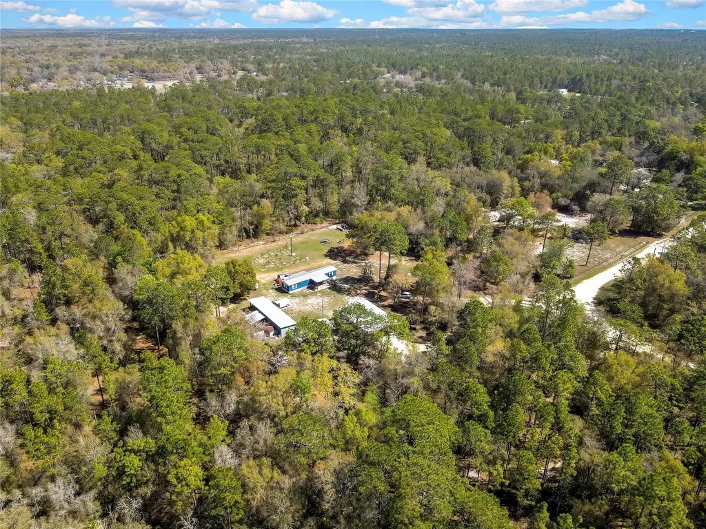 5700 N Silk Terrace Dunnellon FL 34433
