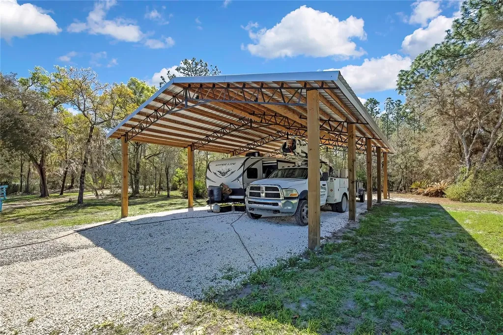 5700 N Silk Terrace Dunnellon FL 34433