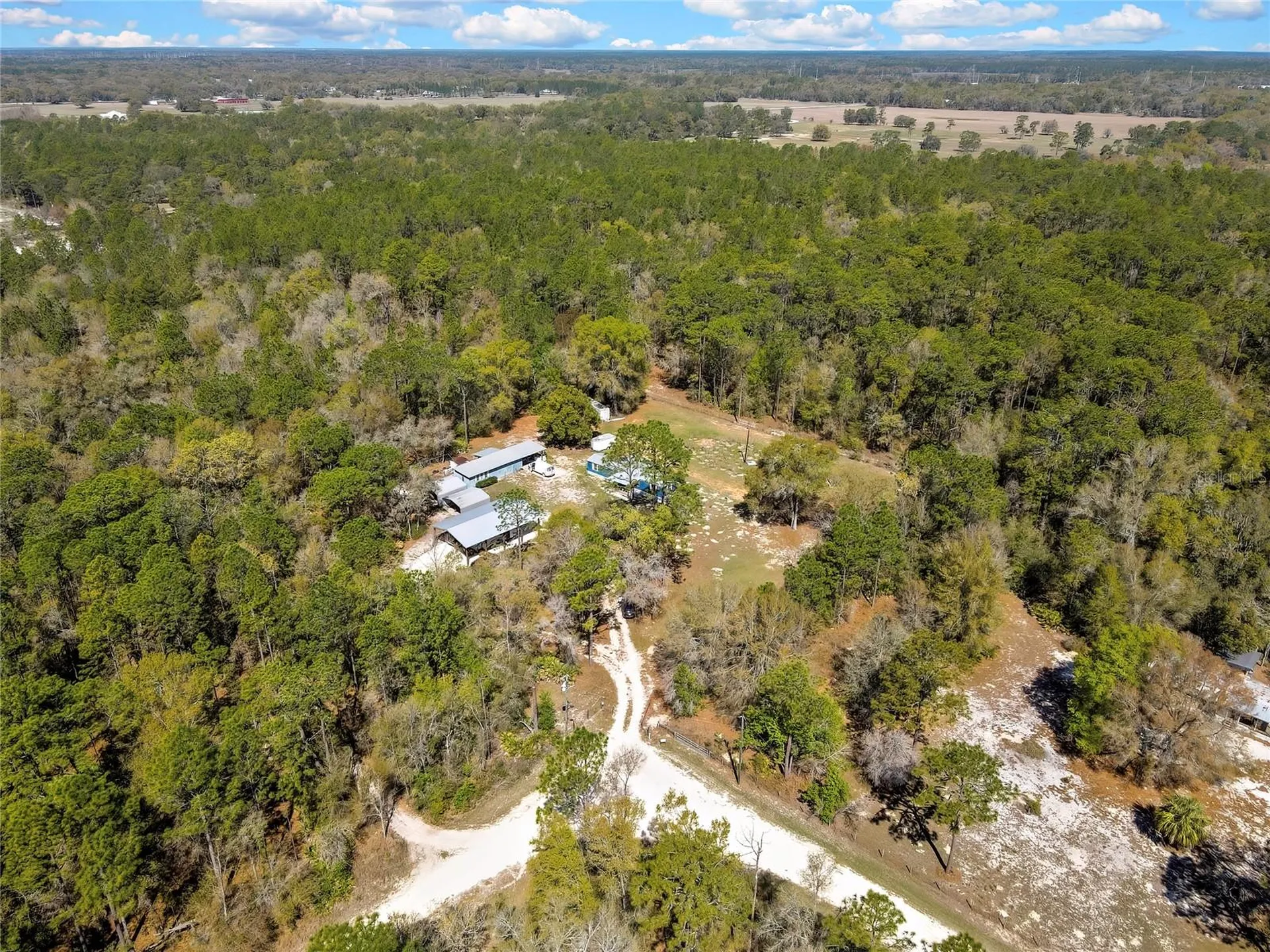 5700 N Silk Terrace Dunnellon FL 34433