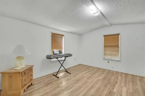 5700 N Silk Terrace Dunnellon FL 34433