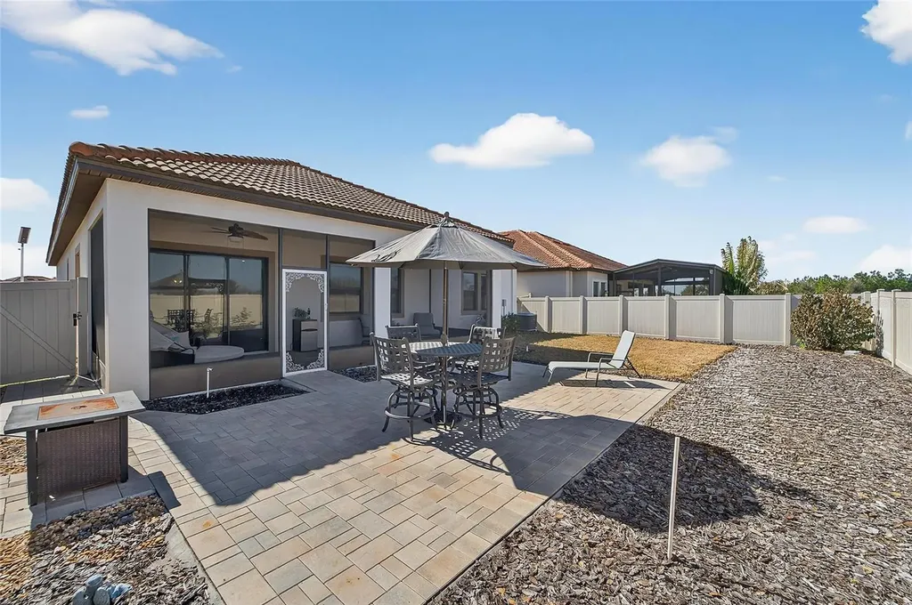 16810 Scuba Crest Street Wimauma FL 33598