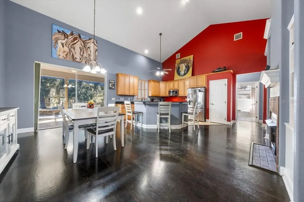 15104 County Road 48 Astatula FL 34705