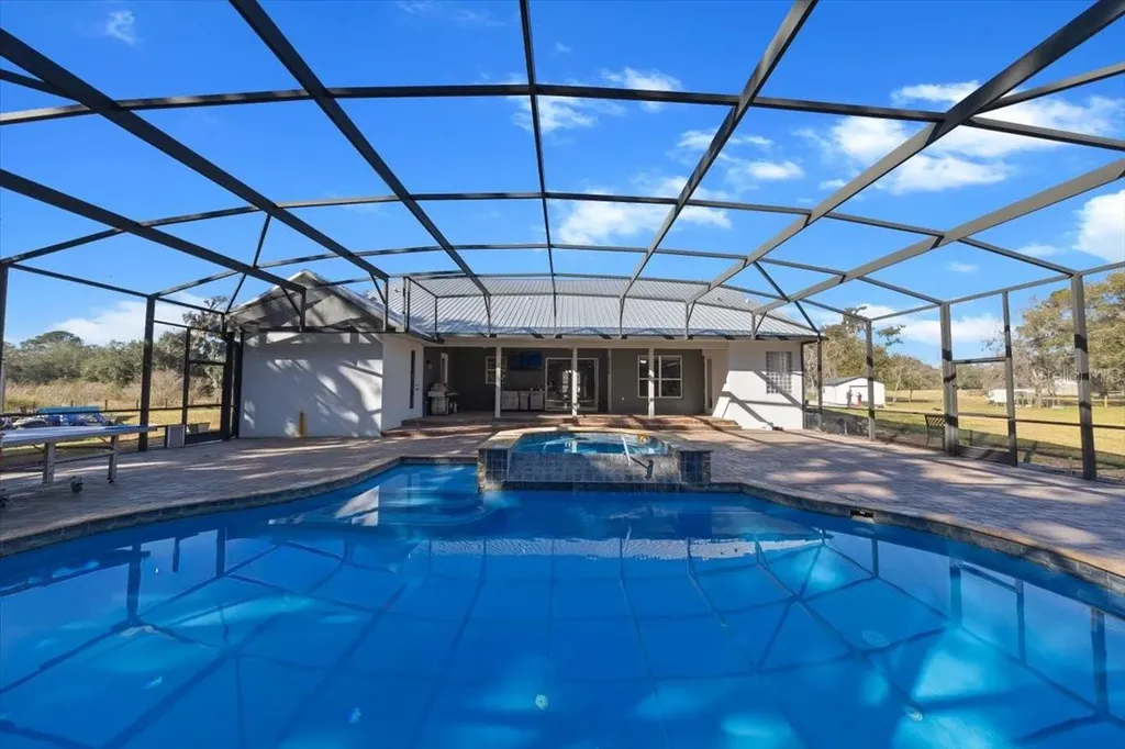 15104 County Road 48 Astatula FL 34705