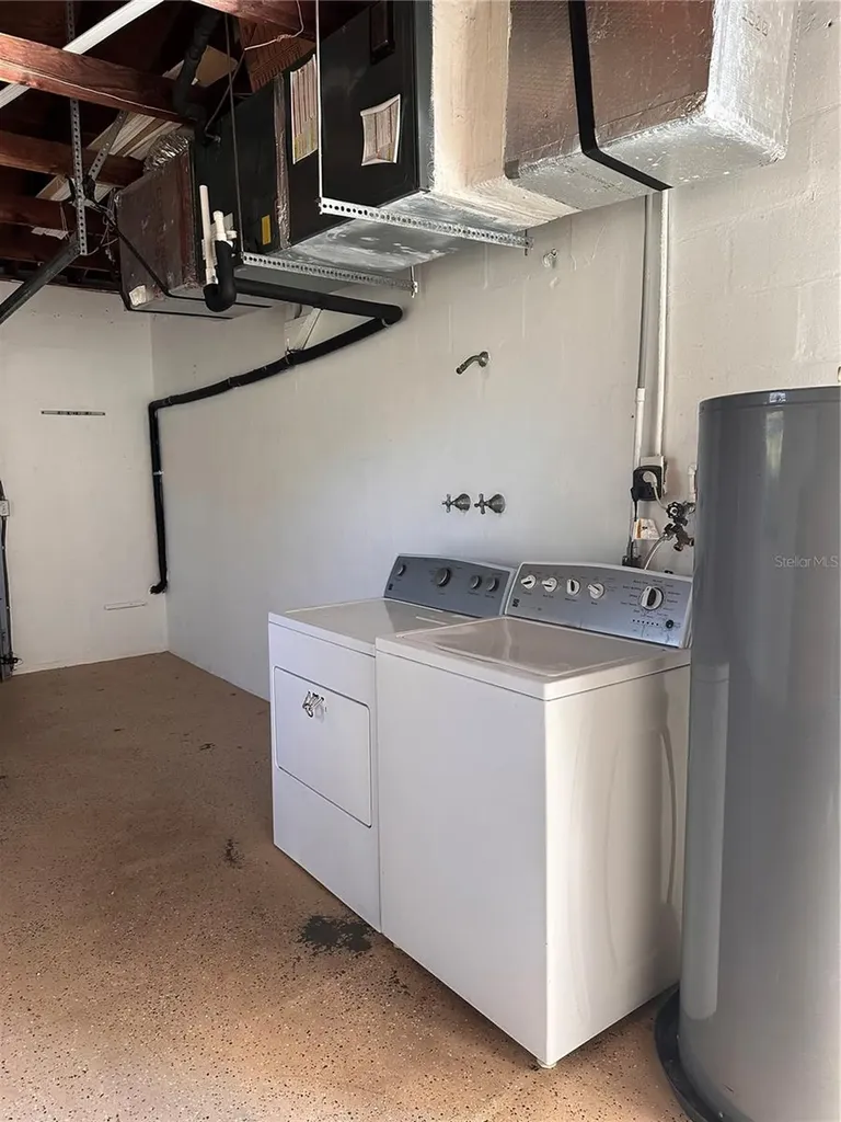 4607 7th Avenue W Bradenton FL 34209