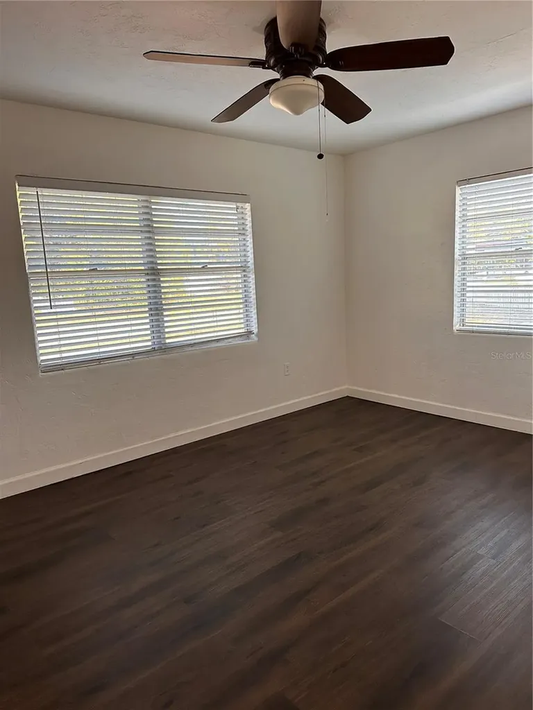 4607 7th Avenue W Bradenton FL 34209