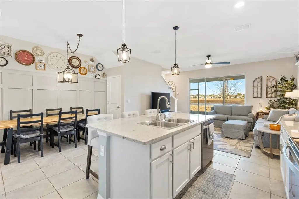 5250 Dragonfly Drive Wildwood FL 34785
