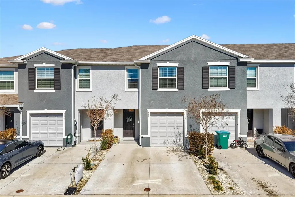 5250 Dragonfly Drive Wildwood FL 34785