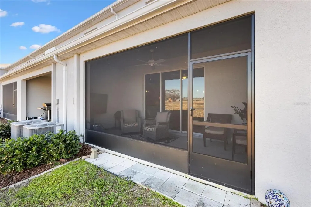 5250 Dragonfly Drive Wildwood FL 34785