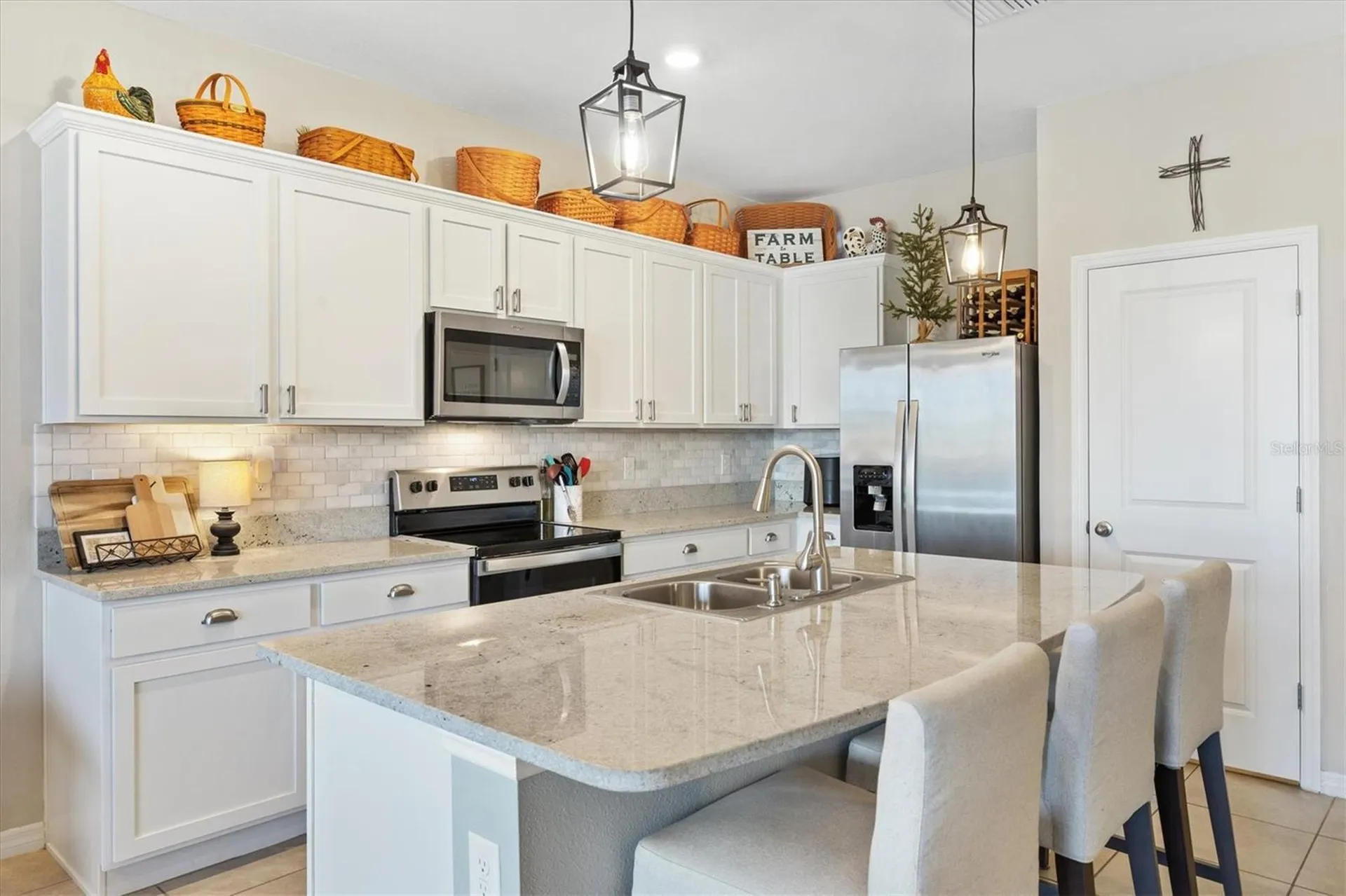 5250 Dragonfly Drive Wildwood FL 34785