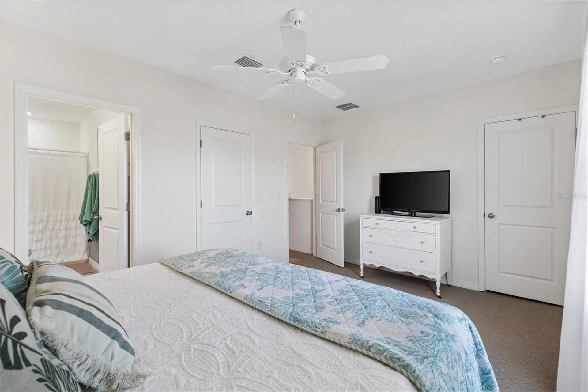 5250 Dragonfly Drive Wildwood FL 34785