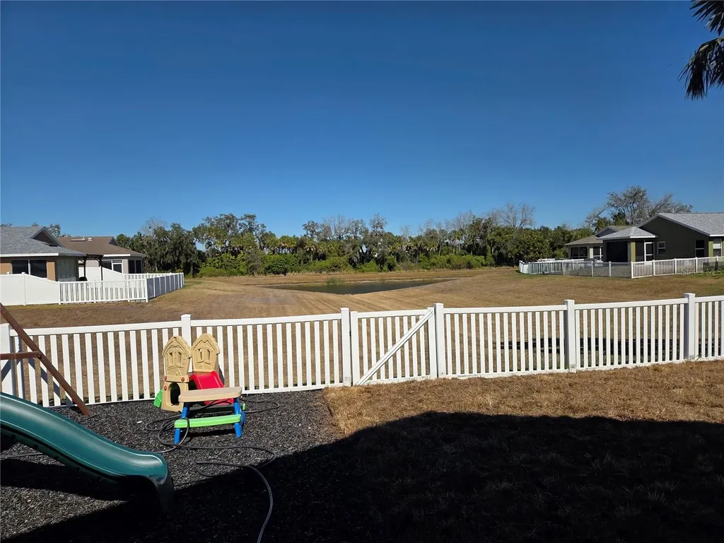 5202 72nd Street E Palmetto FL 34221