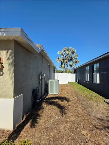 5202 72nd Street E Palmetto FL 34221