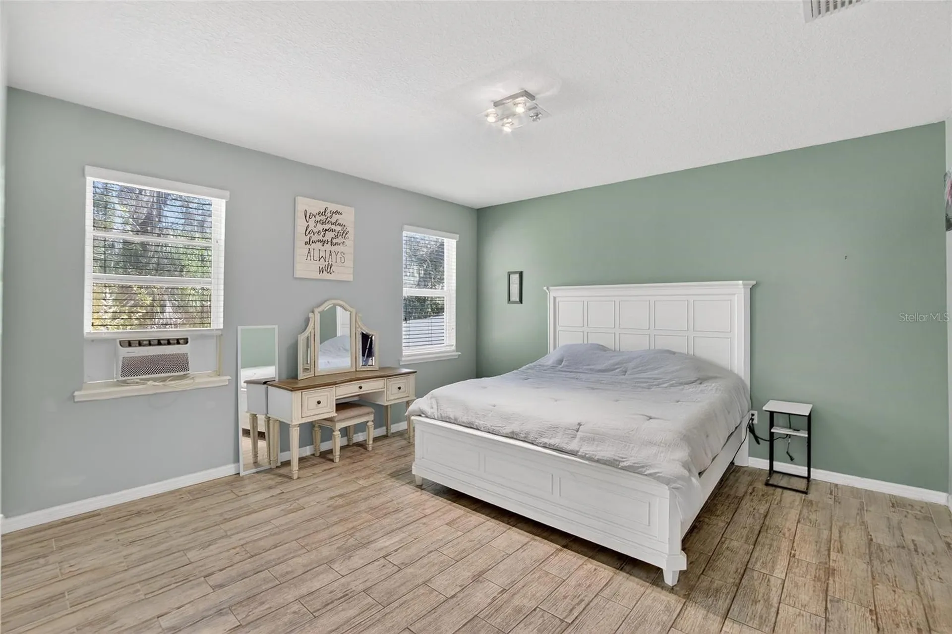 2819 Holly Bluff Court Plant City FL 33566