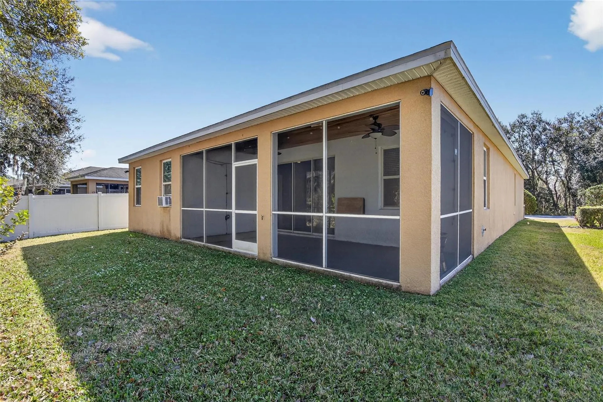 2819 Holly Bluff Court Plant City FL 33566