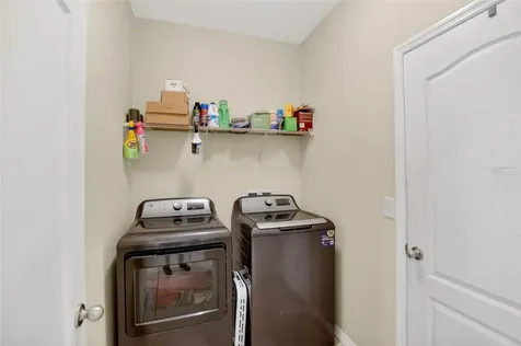 2819 Holly Bluff Court Plant City FL 33566