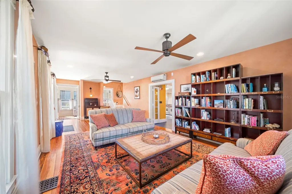241 N Indian River Drive Cocoa FL 32922