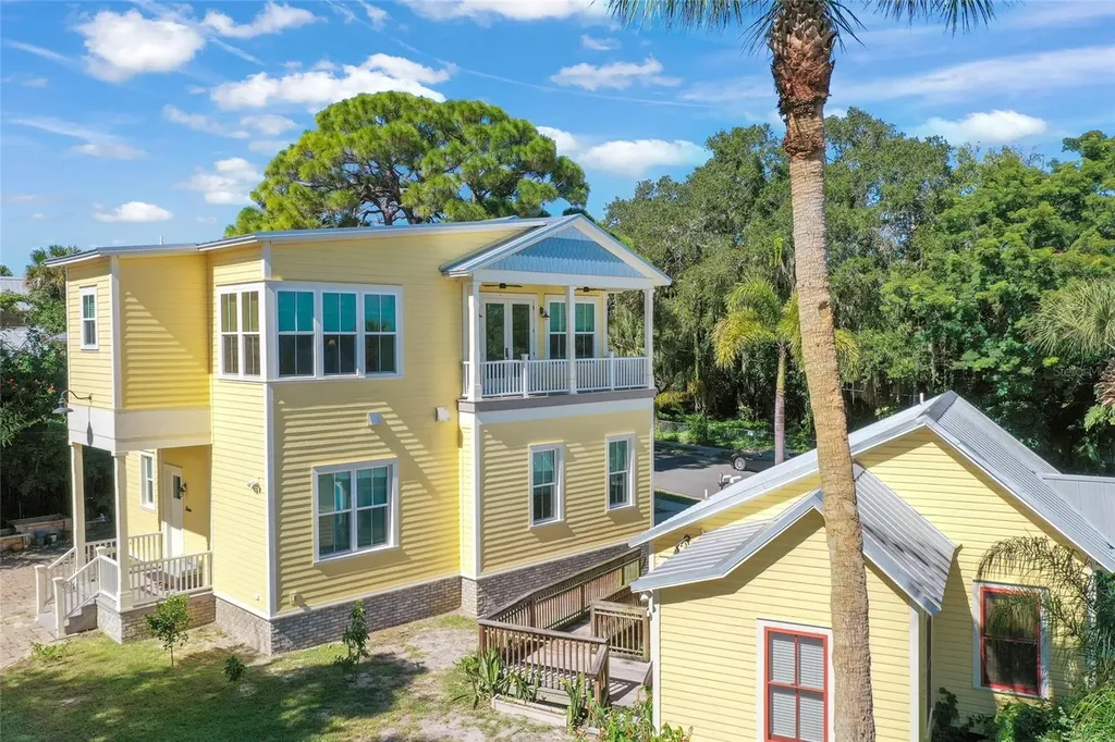 241 N Indian River Drive Cocoa FL 32922