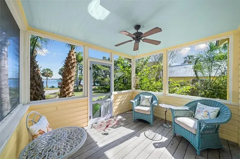241 N Indian River Drive Cocoa FL 32922