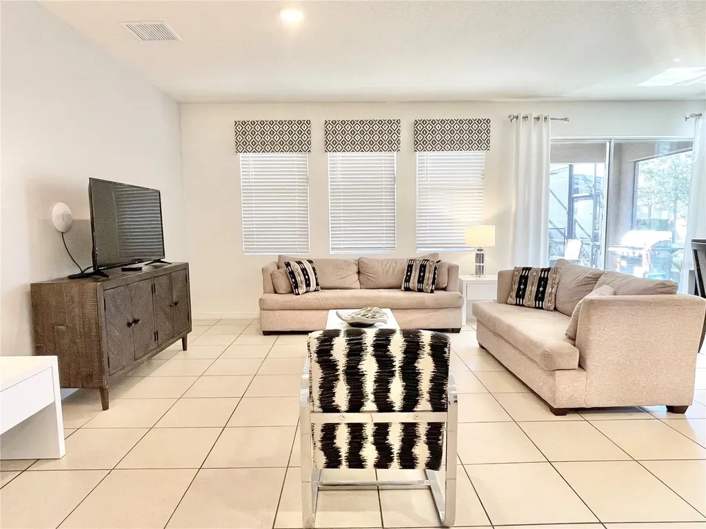 6049 Broad Oak Drive Davenport FL 33837