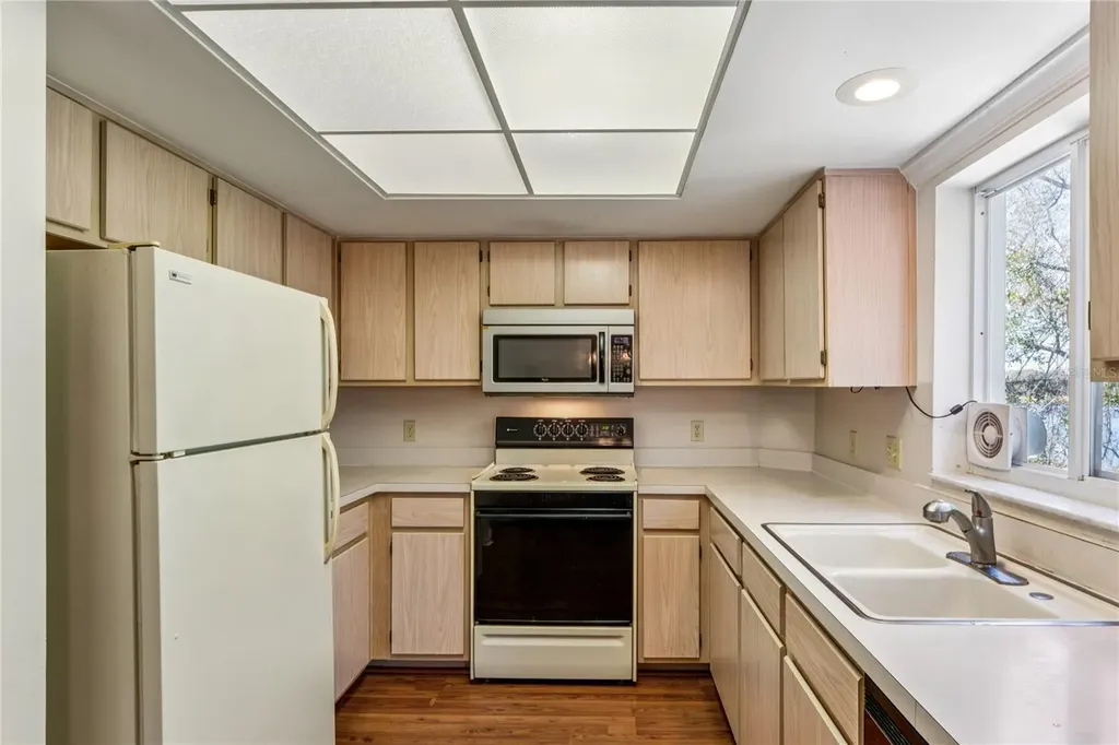 2210 Utopian Drive E Clearwater FL 33763