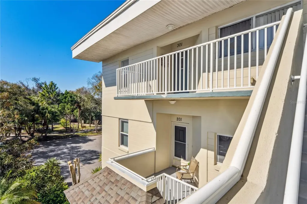 2210 Utopian Drive E Clearwater FL 33763