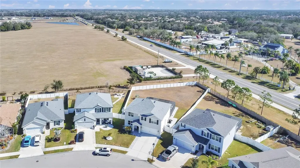 15823 High Bell Place Bradenton FL 34212