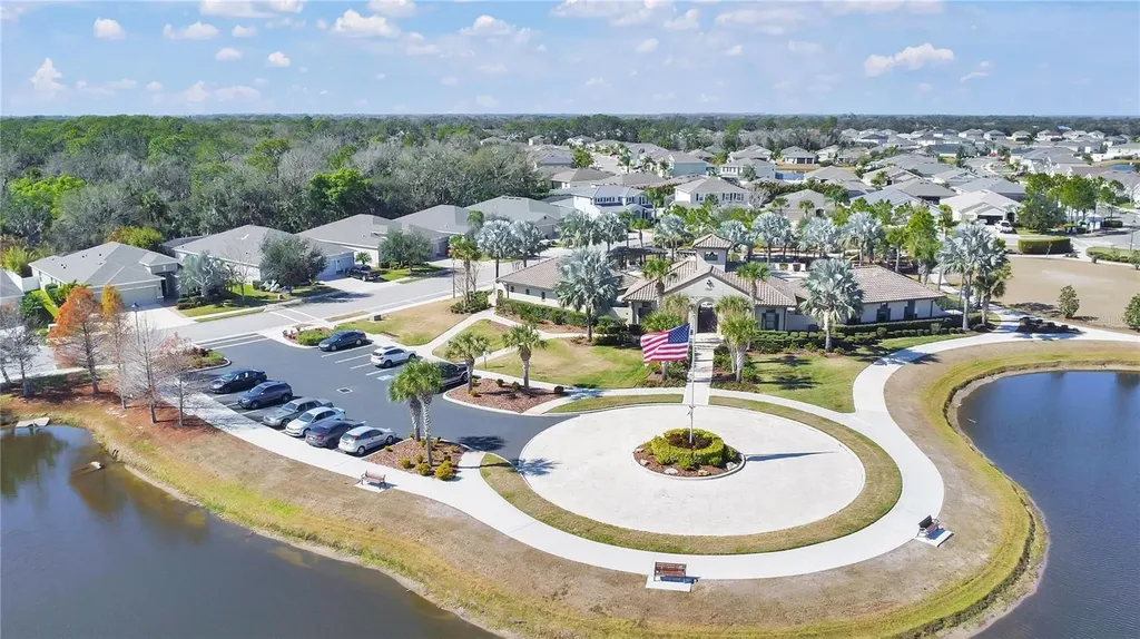 15823 High Bell Place Bradenton FL 34212