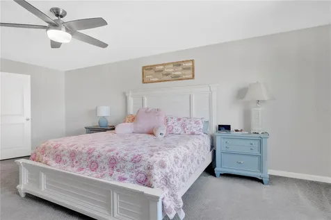 15823 High Bell Place Bradenton FL 34212