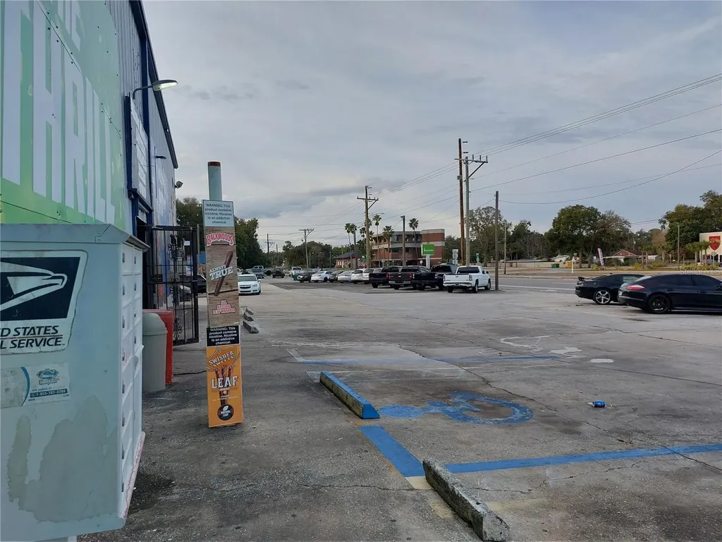 2399 Us 1 Mims FL 32754