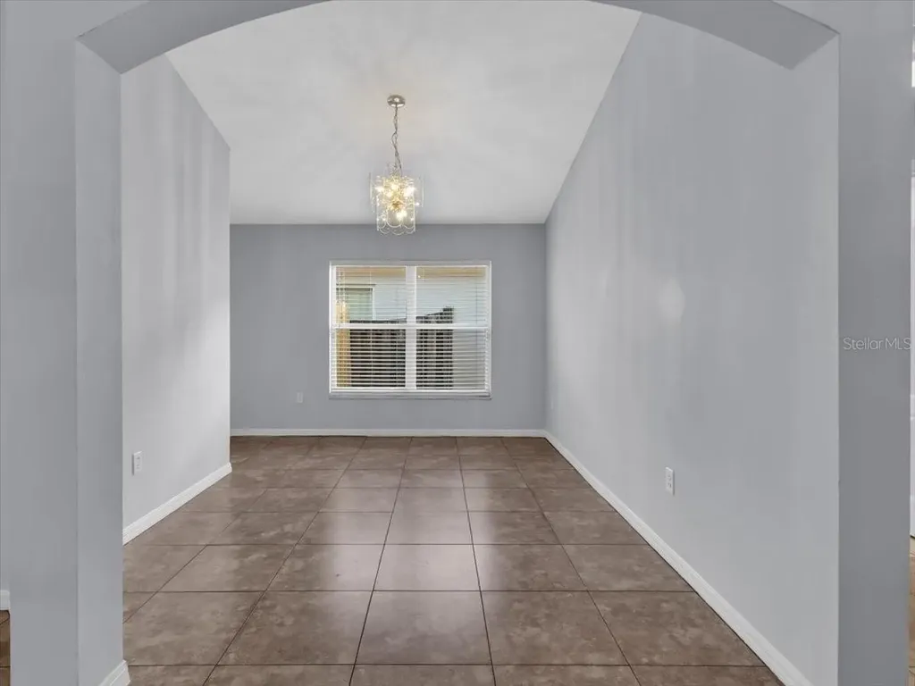 12824 Kings Lake Drive Gibsonton FL 33534