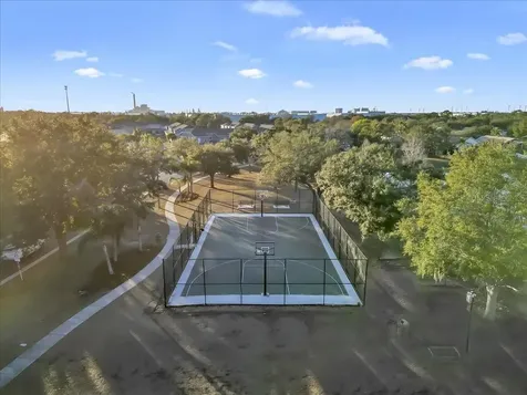 12824 Kings Lake Drive Gibsonton FL 33534