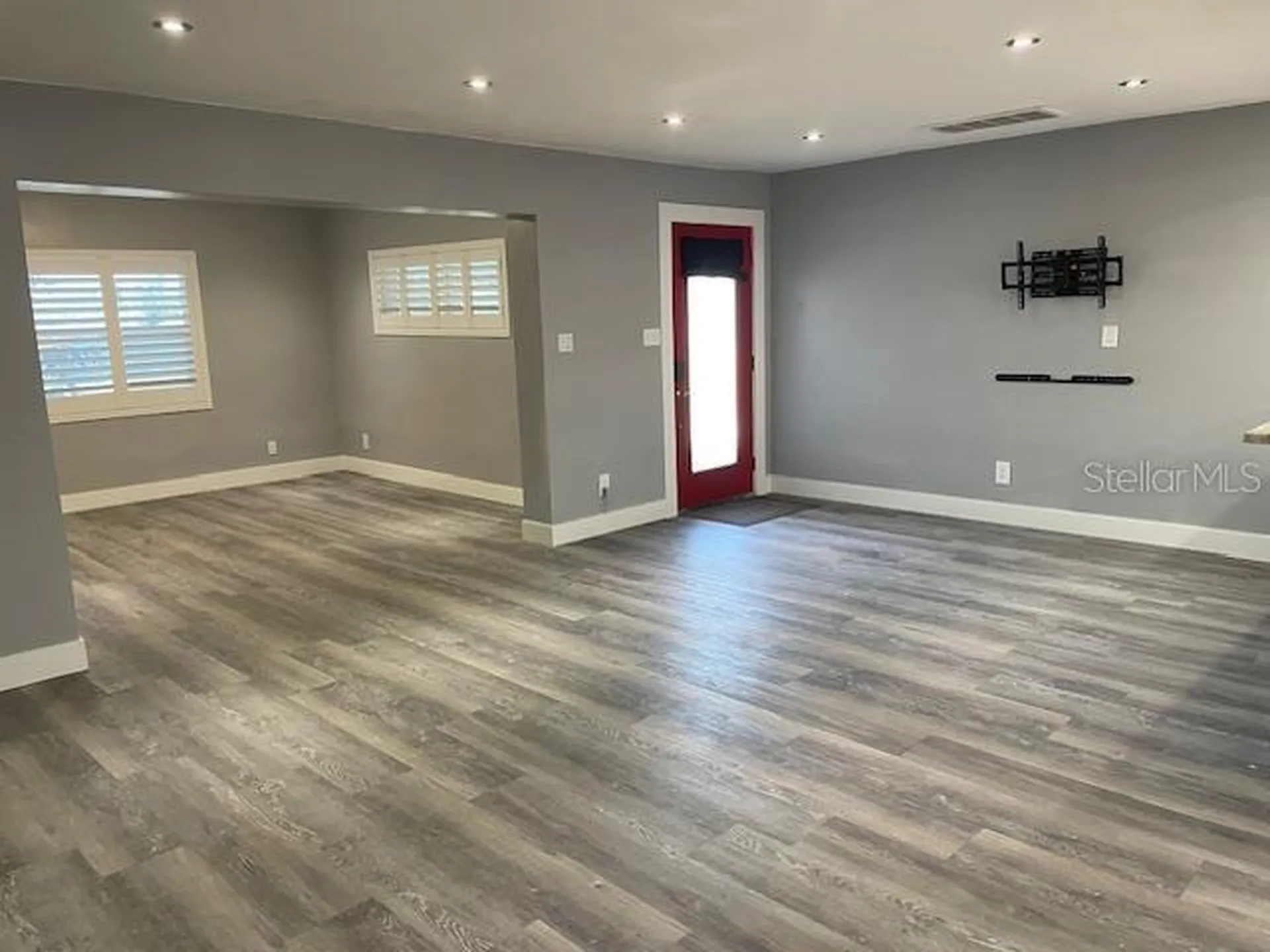 2950 Pallanza Drive S St Petersburg FL 33701